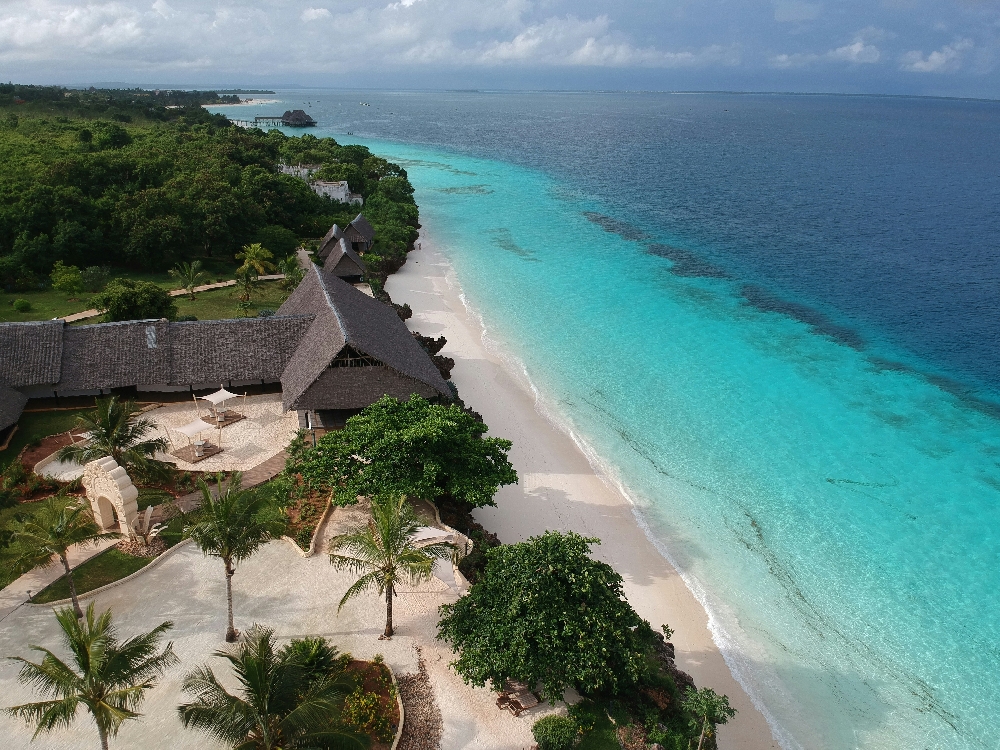 Tanzania Experience: dalla savana all’oceano di Zanzibar