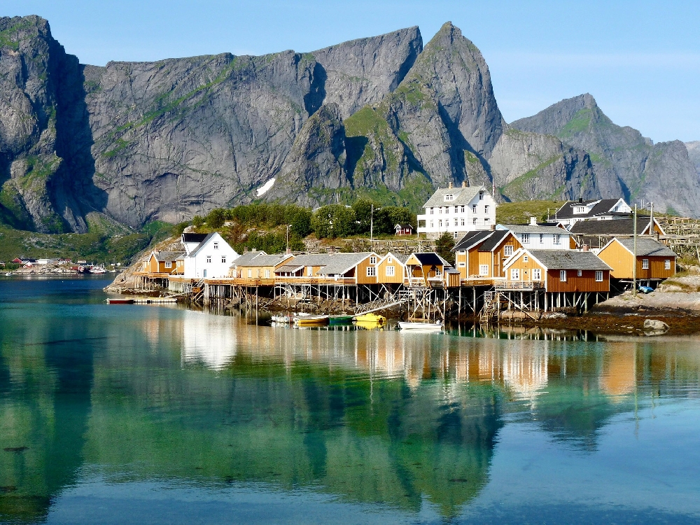 Lofoten: viaggio tra le meraviglie del nord norvegese