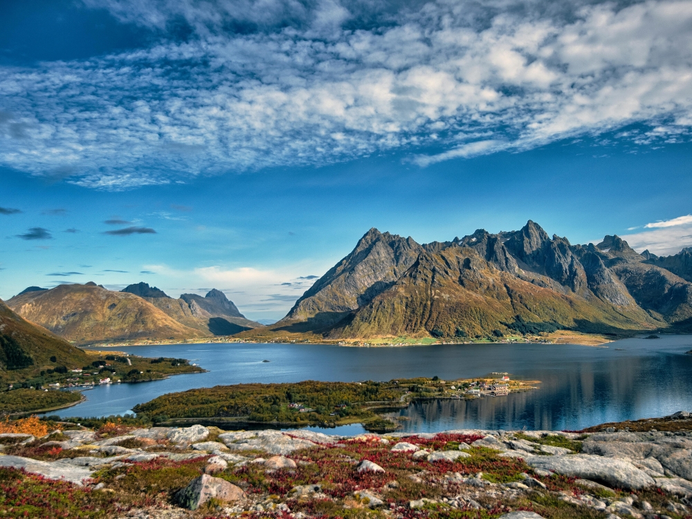 Lofoten: viaggio tra le meraviglie del nord norvegese