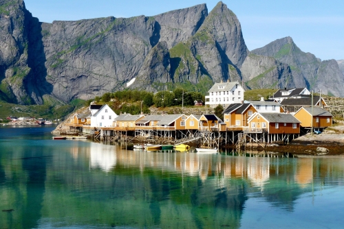 Lofoten: viaggio tra le meraviglie del nord norvegese