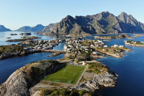 Lofoten: viaggio tra le meraviglie del nord norvegese